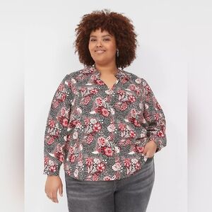 Lane Bryant #1137904 Gathered Ruffle V-Neck Popover Shirt NWT